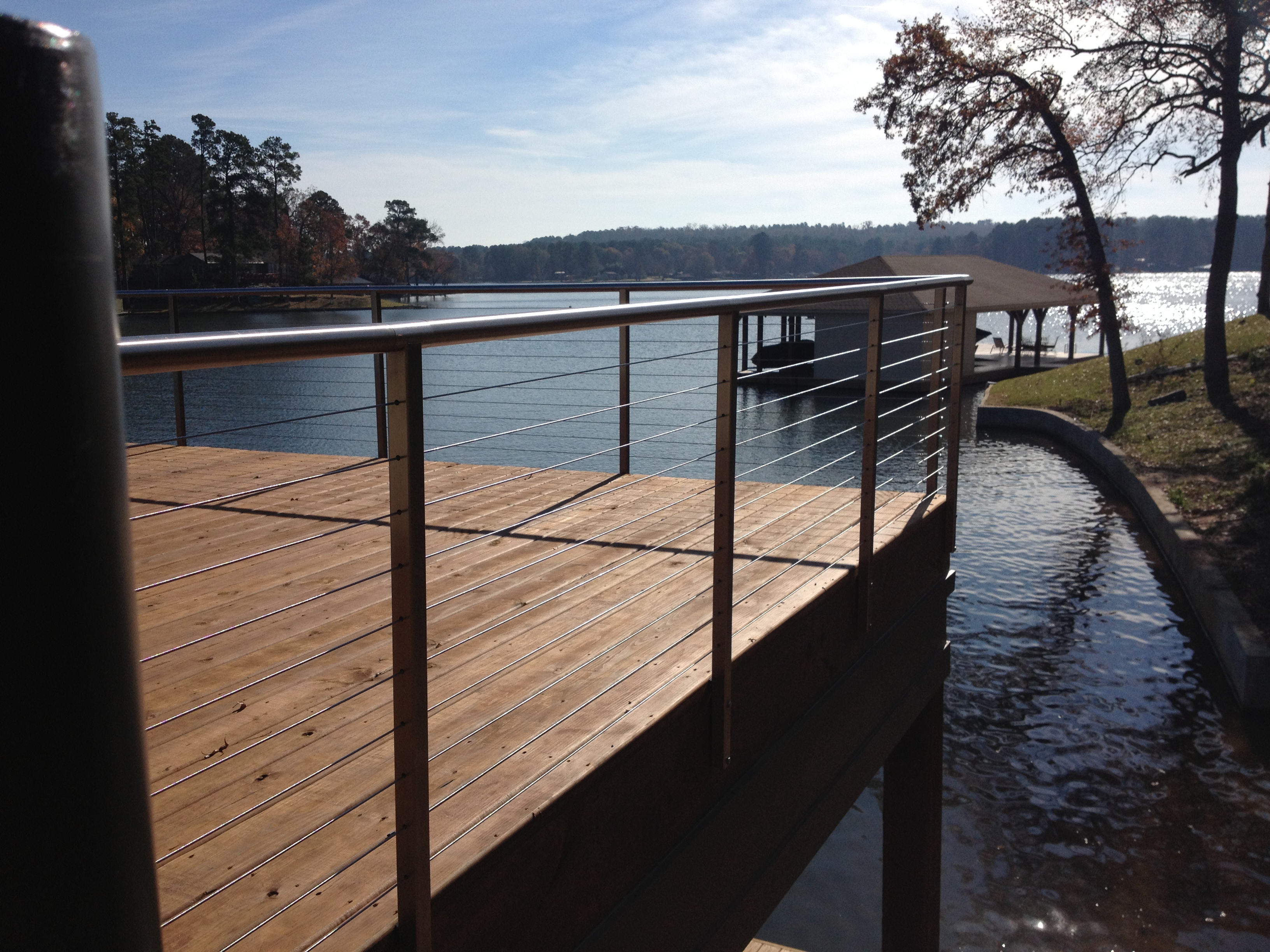 Customer Review: Clearview® Cable Railing with Round Top ...