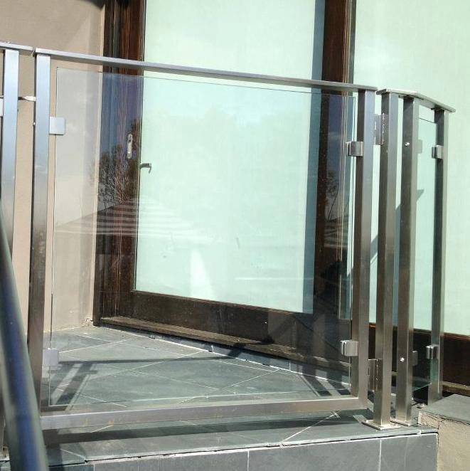glass-deck-railing
