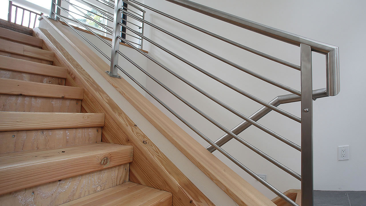 CLEARVIEW® Olympus Stainless Steel Horizontal Bar Railing on Interior Stair