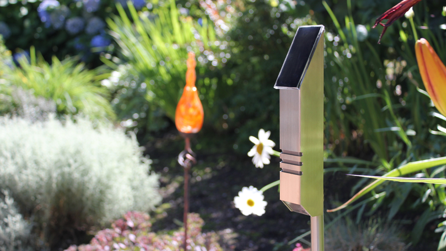 Outdoor solar LED lights, surface-mounted solar lighting idea.