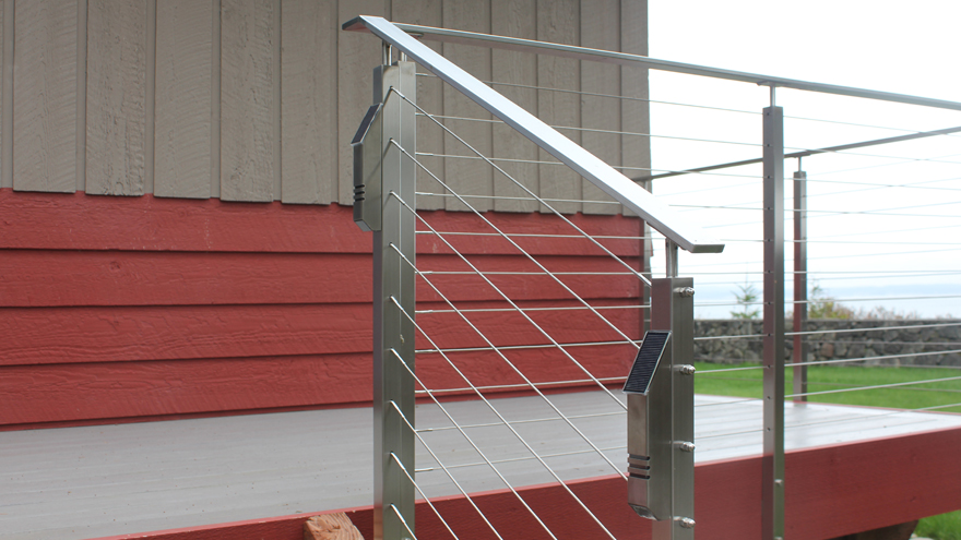 Outdoor solar LED lights article, outdoor stair lights, sometimes called stair rail lighting.