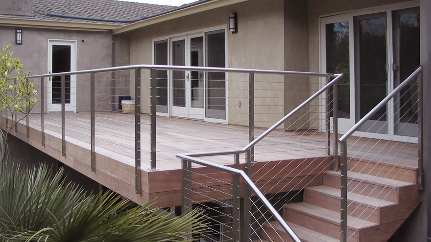 Stainless steel railings with cable.
