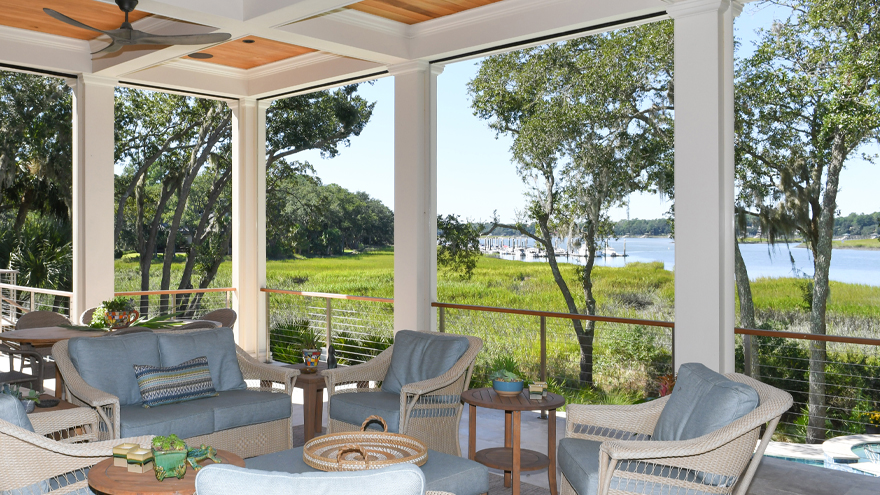 Back porch railing or veranda handrail, stainless cable rail is an excellent choice for Hilton Head, South Carolina railing system. The modern wire railing does not obstruct the stunning view. 
