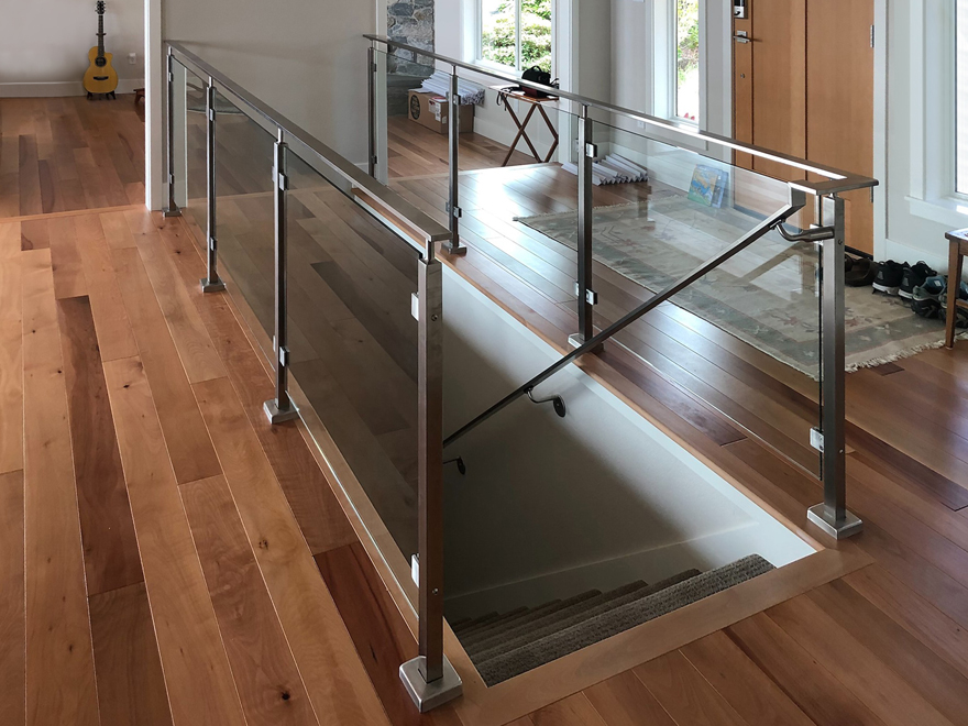 The glass stair railing cost depends on how much customization is desired. Stainless glass railing comes in a choice or finishes.